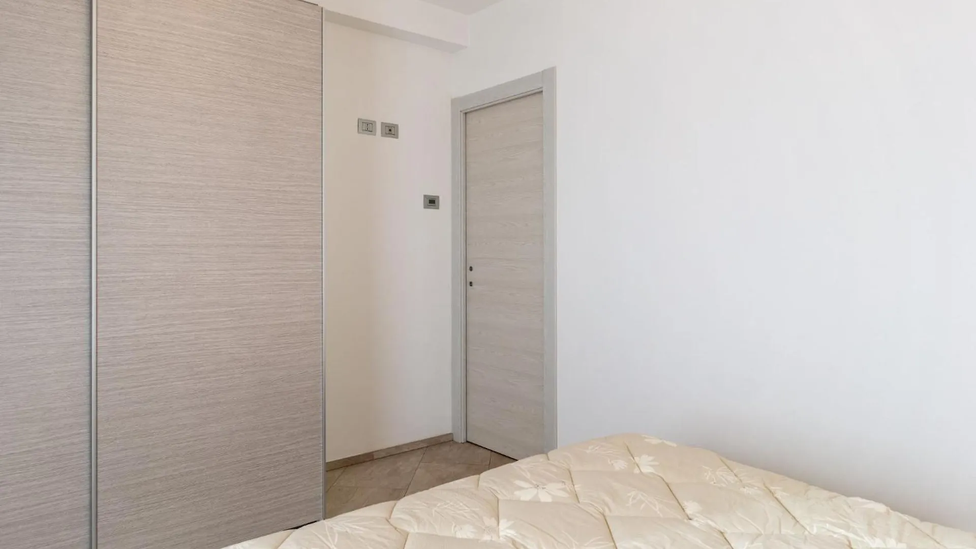 Apartment Girasole - Gla128 By Interhome ジェーラ・ラーリオ