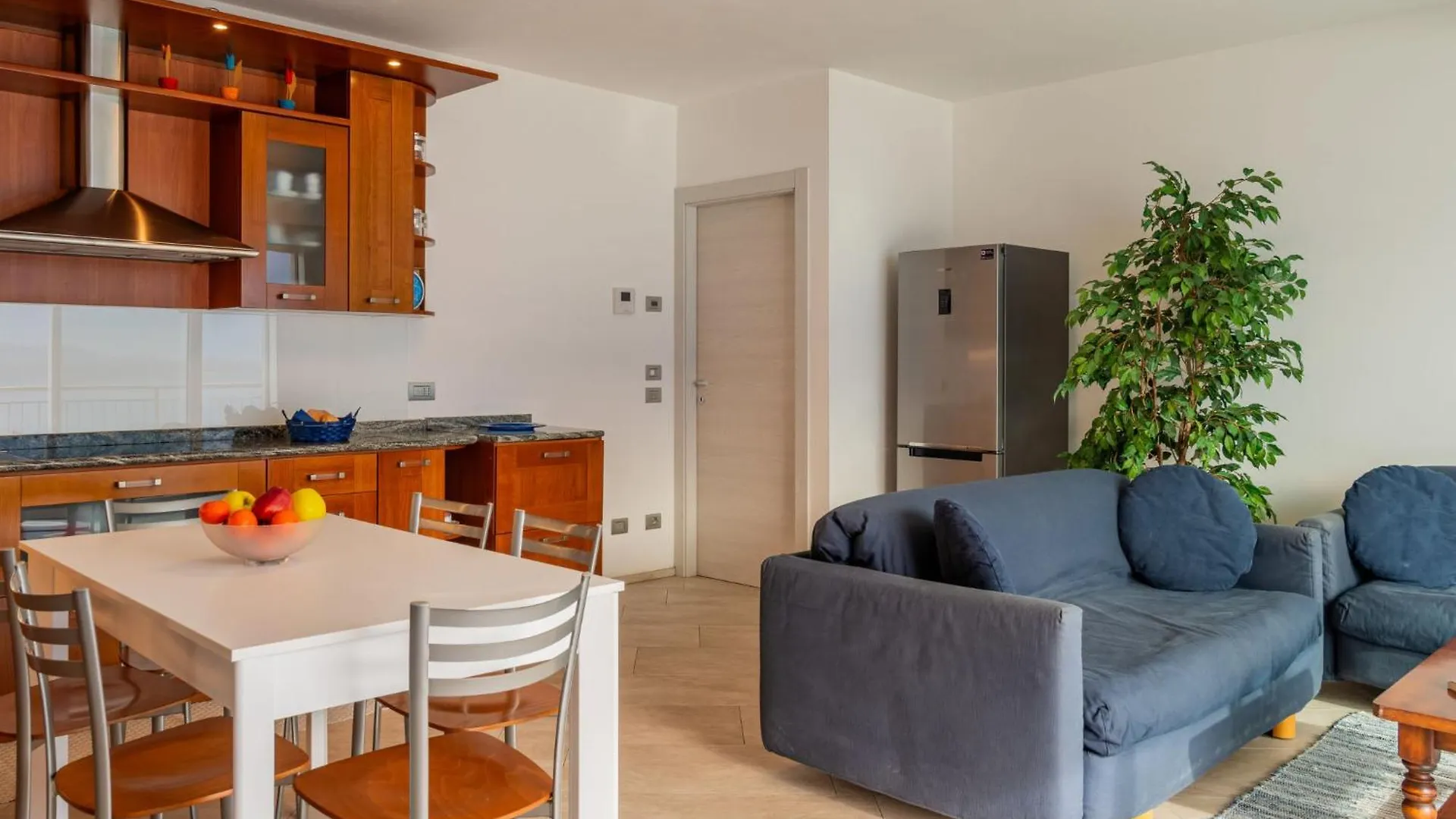 Apartment Girasole - Gla128 By Interhome Gera Lario 0*,  Italien